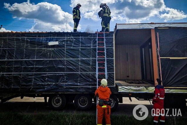 Под Киевом в результате поражения током погиб водитель грузовика. Подробности трагедии и фото