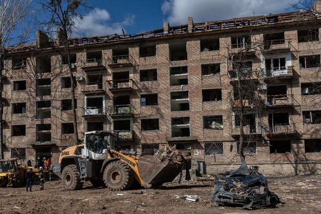 Виплата допомоги мешканцям пошкоджених будинків на Святошині: у КМДА назвали строки