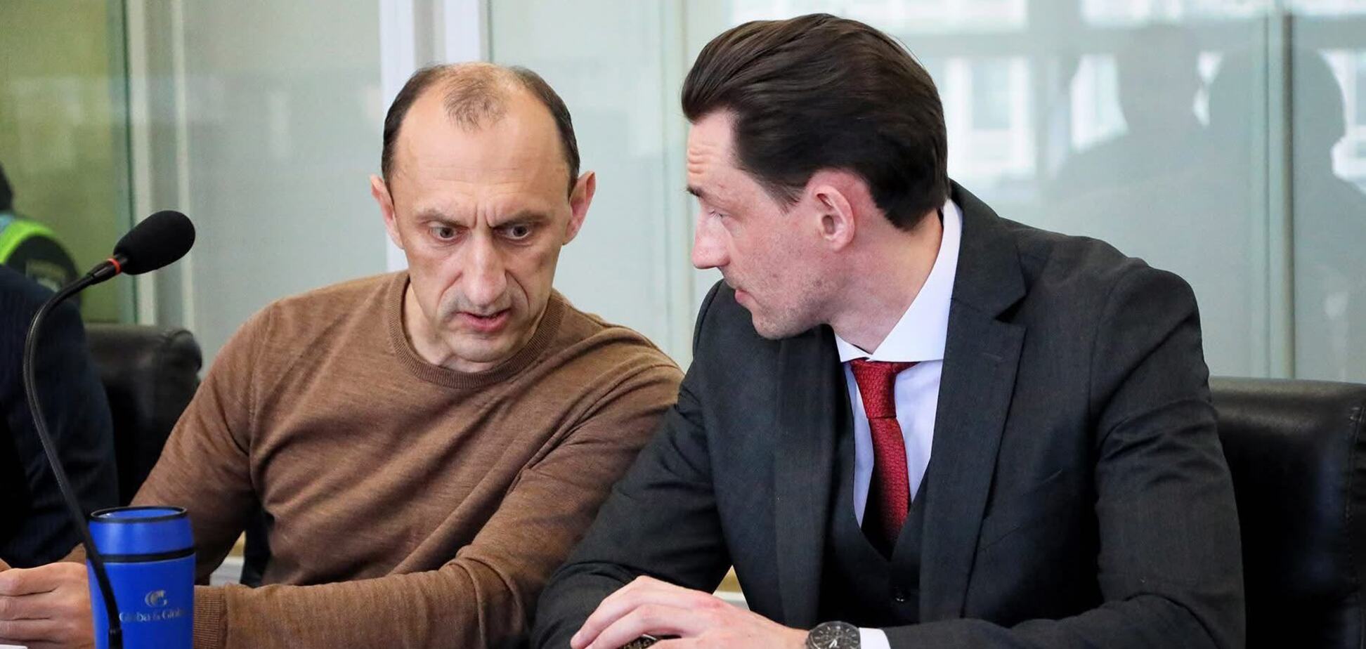 Сняли электронный браслет и вернули загранпаспорт: экс-разведчику Червинскому смягчили меру пресечения