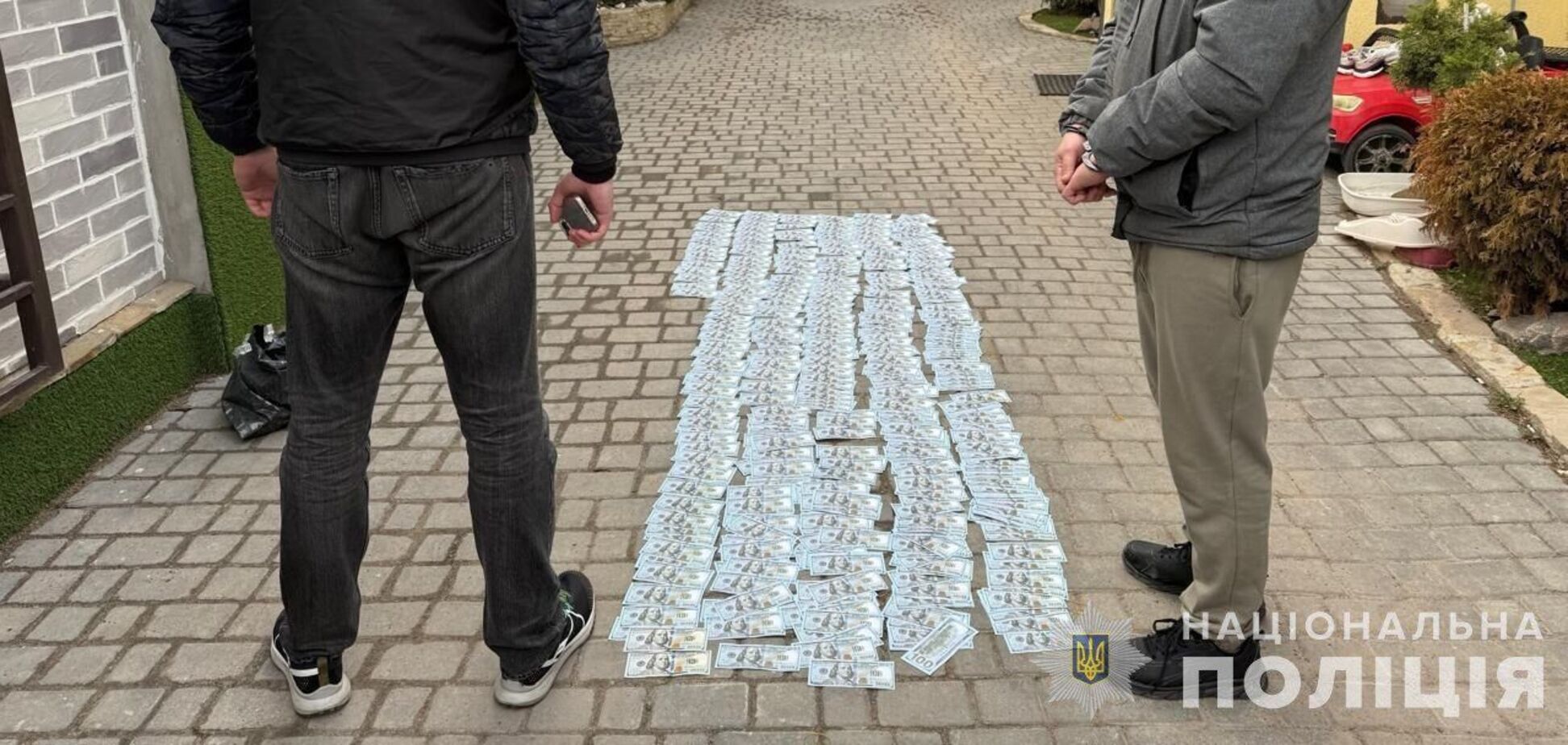 Требовал $130 тыс. за 'решение вопроса' в суде: в Одессе задержали 'решалу'. Фото