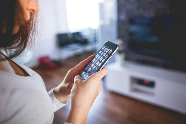 Як дізнатися, що ваш телефон прослуховують: десять тривожних ознак