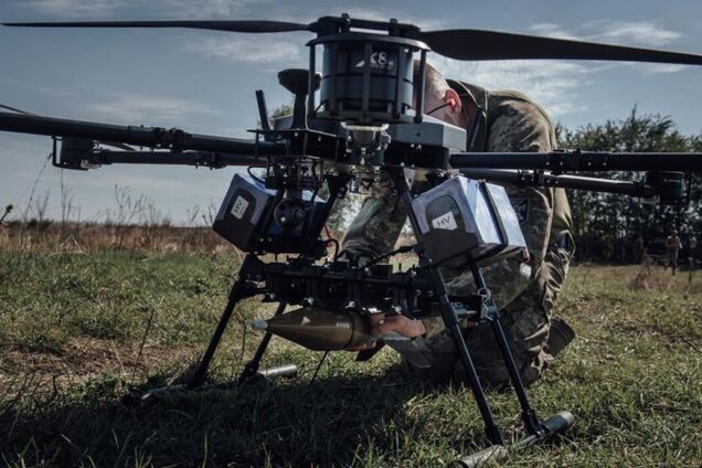 Украинская аэроразведка за ночь уничтожила 11 позиций захватчиков на Харьковщине. Видео