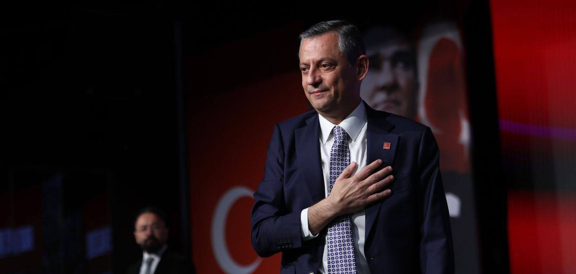 Партія арештованого мера Стамбула обрала нового лідера: він закликав продовжувати протести і добиватись дострокових виборів