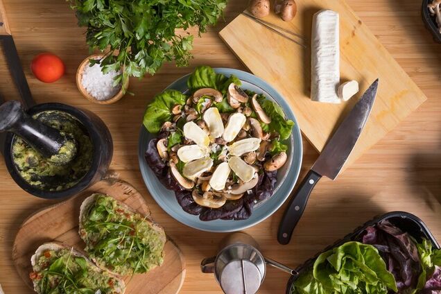 Цих харчових звичок варто уникати, якщо вам більше ніж 50 років