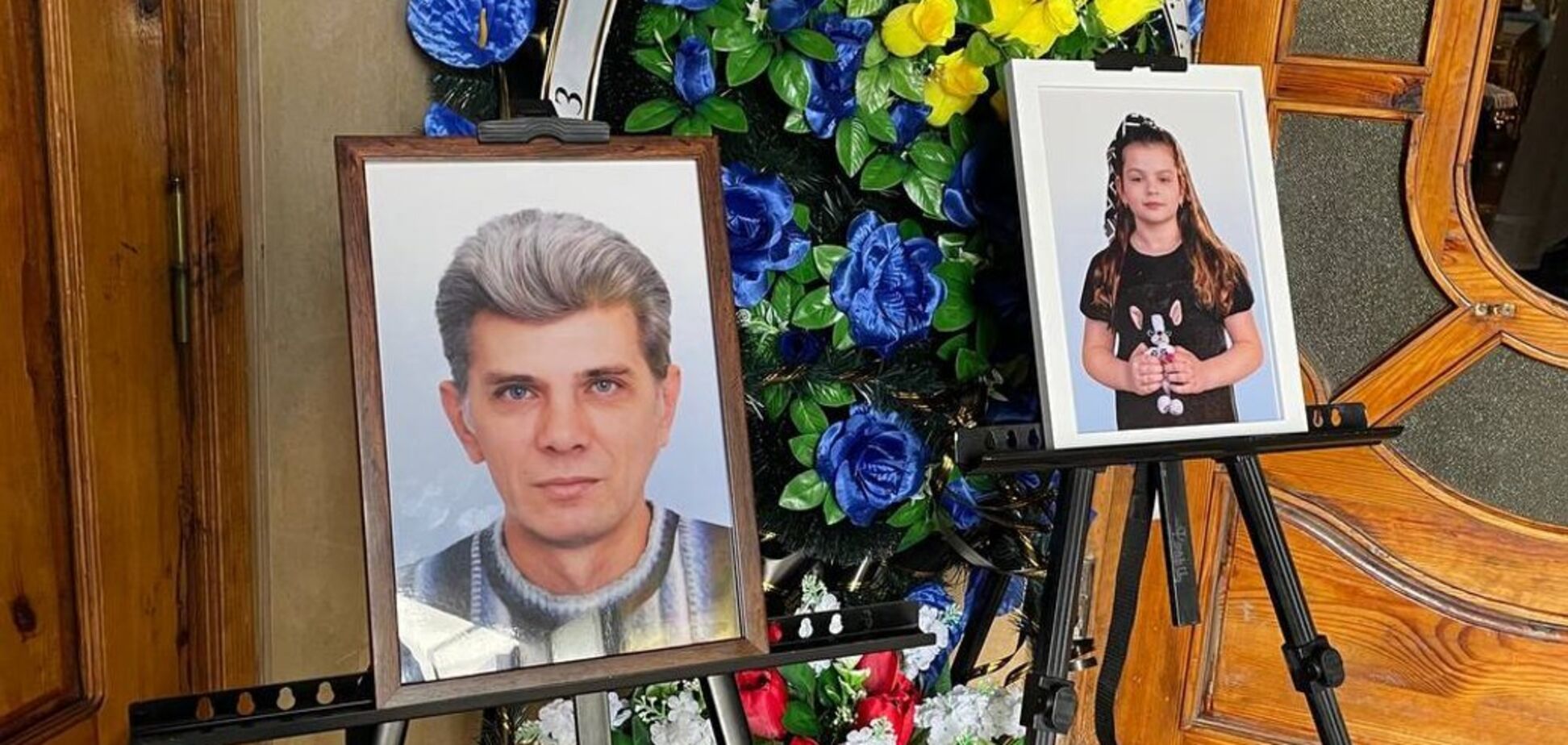 У Кривому Розі прощаються із семирічною дівчинкою та її дідусем, яких убила Росія. Фото і відео
