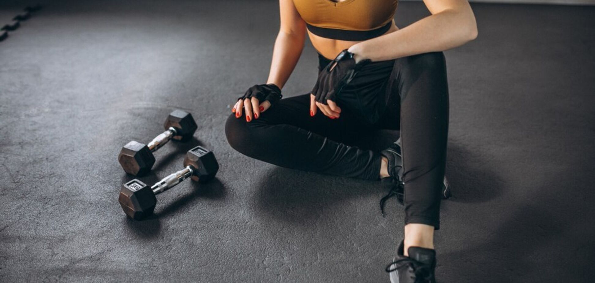 Ранкове тренування з накопичувальним ефектом: вправи, які спалюють жир протягом дня