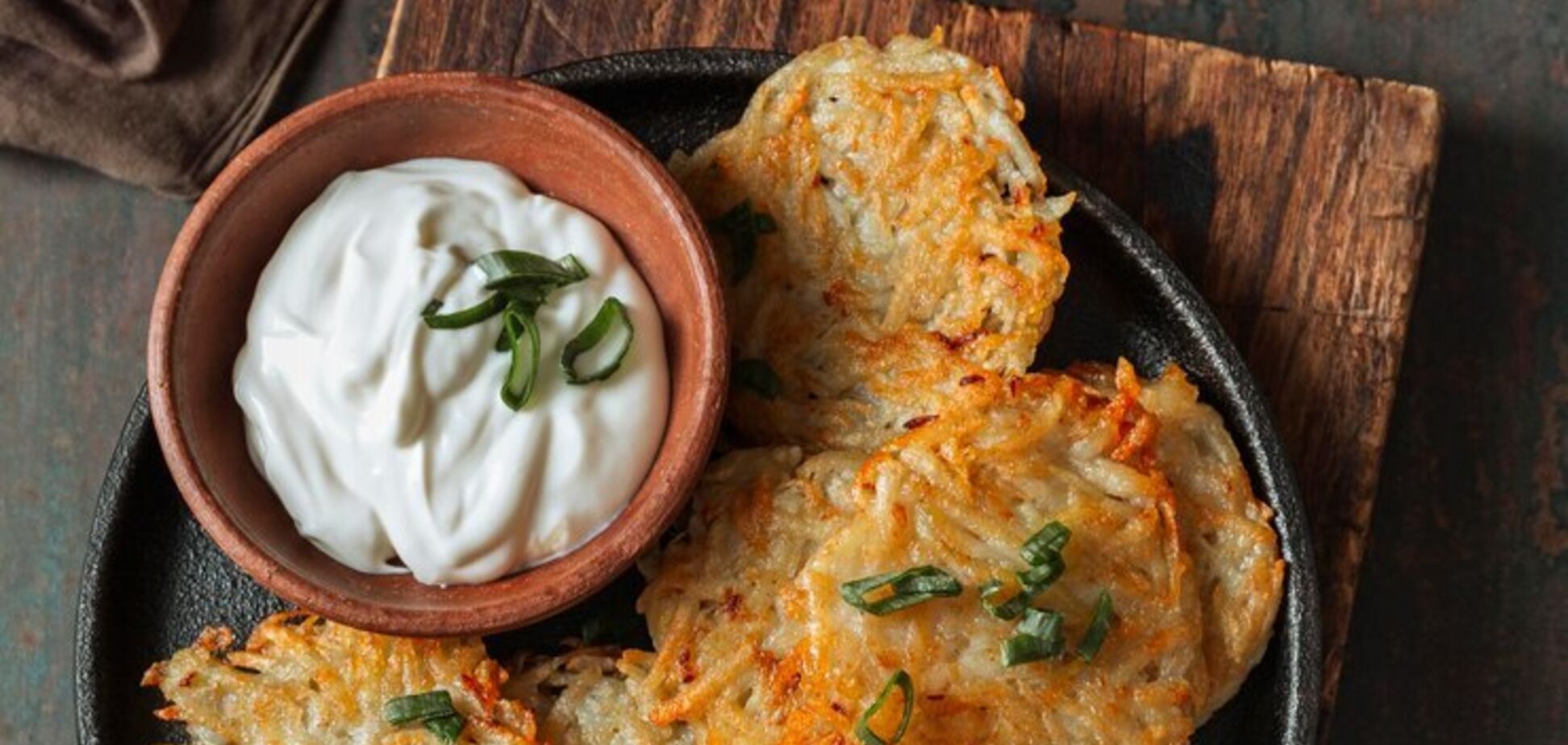 Идеальные драники, которые не почернеют: делимся секретами блюда для ужина