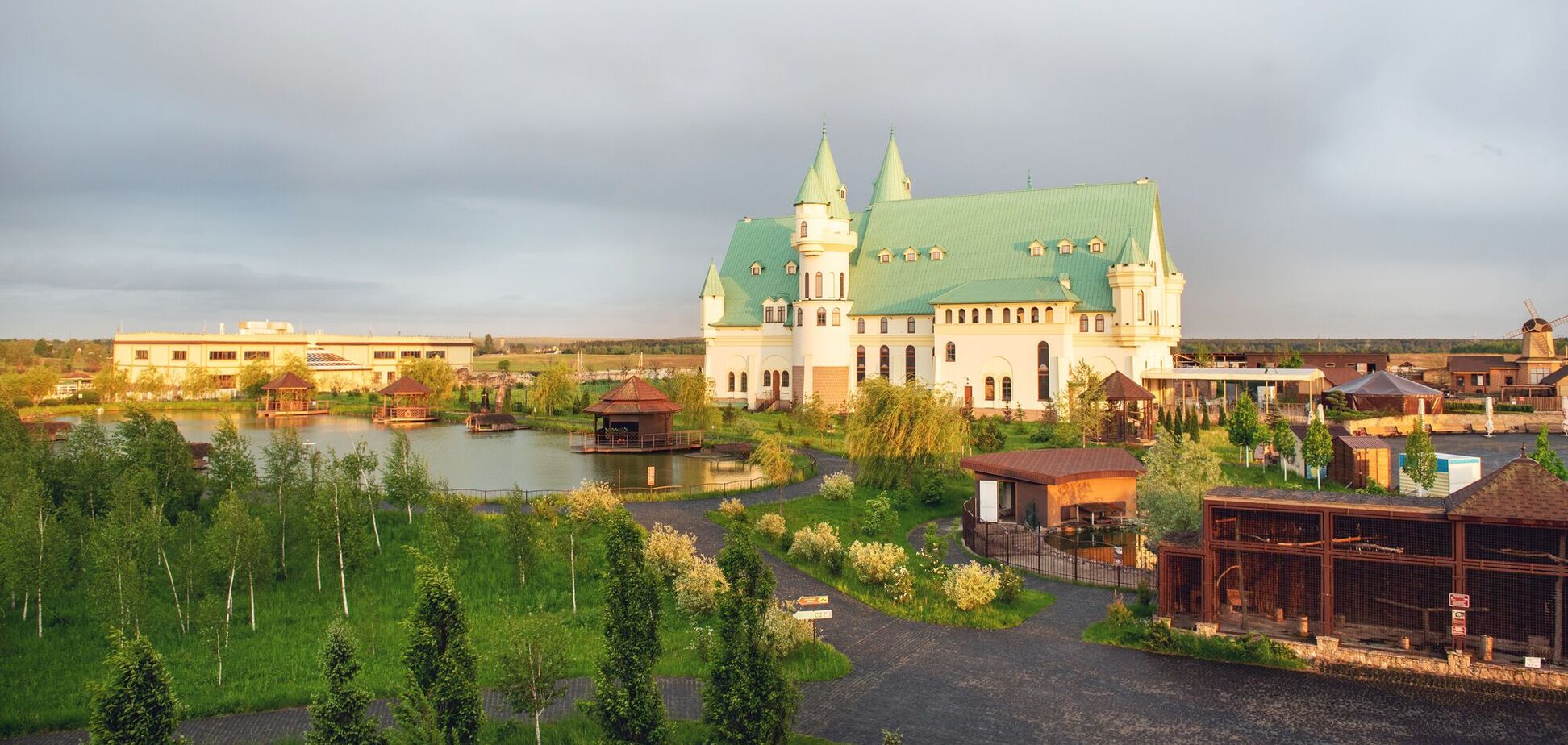 Загородный Парк животных 'ХІІ Месяцев' открывает 10-й юбилейный сезон