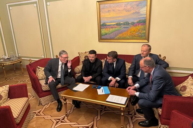 'Украина уже никогда не будет в одиночестве': Макрон и Стармер отвергли дополнительные условия Путина по перемирию