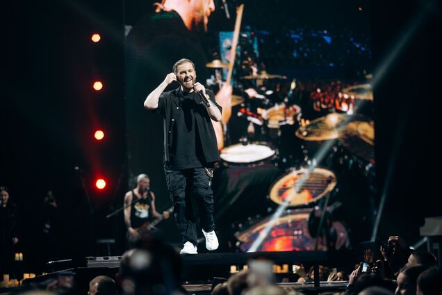 На концерте 'Без обмежень' случилось непредсказуемое: зал поддержал смелого зрителя бурными аплодисментами