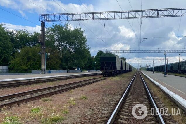 На Киевщине поезд вблизи станции сбил насмерть мужчину. Подробности трагедии и фото