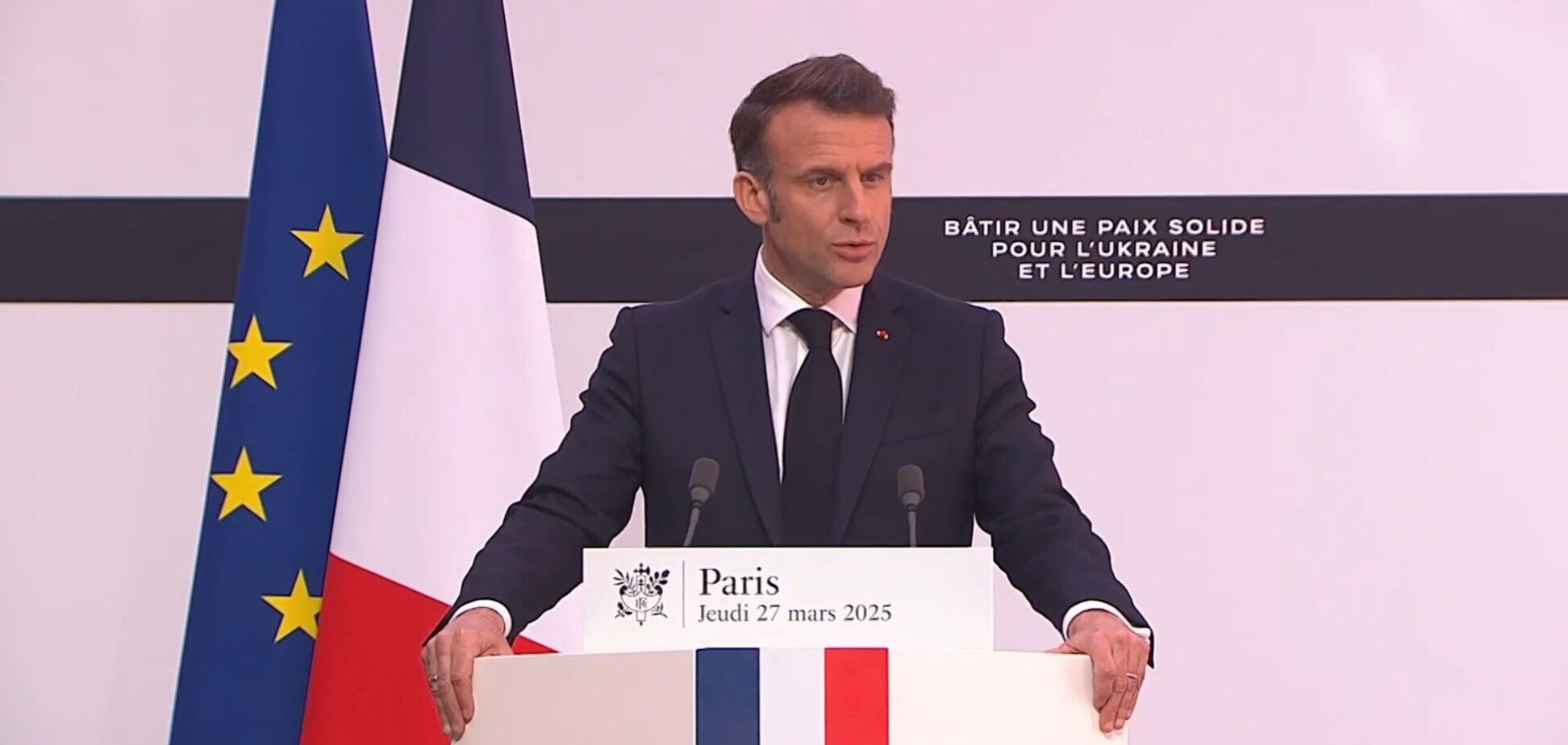 'У Москви є час до вечора': Макрон висунув ультиматум Путіну щодо припинення вогню