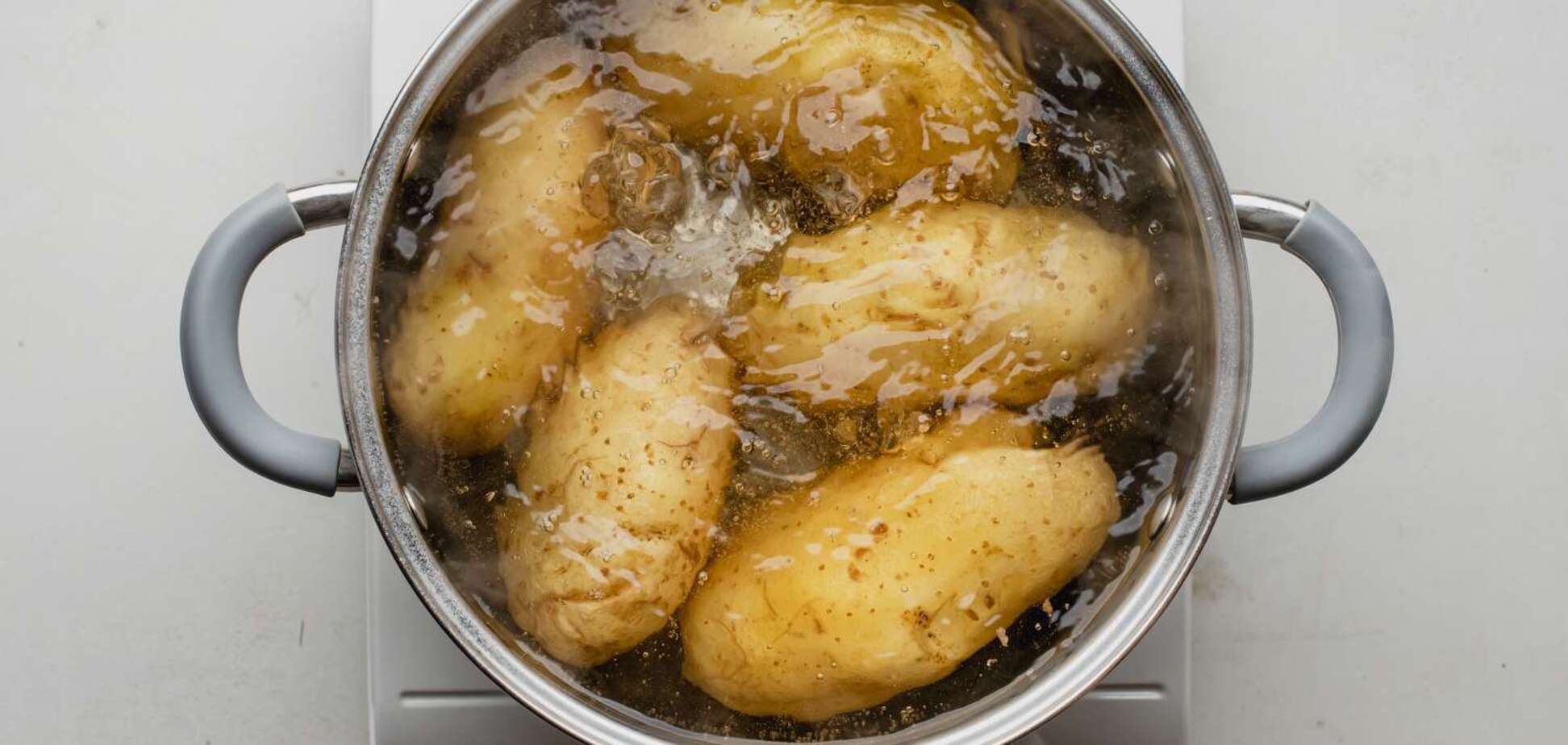Чи потрібно знімати піну з картоплі: даємо точну відповідь