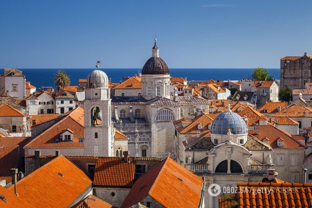 Не Париж и Рим: назван самый переполненный город Европы