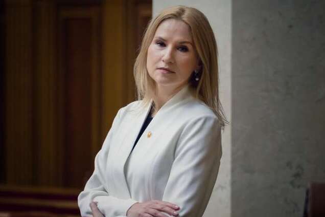 Верховна Рада ухвалила за основу законопроєкт про наставництво для дітей без батьків співавторства Олени Кондратюк