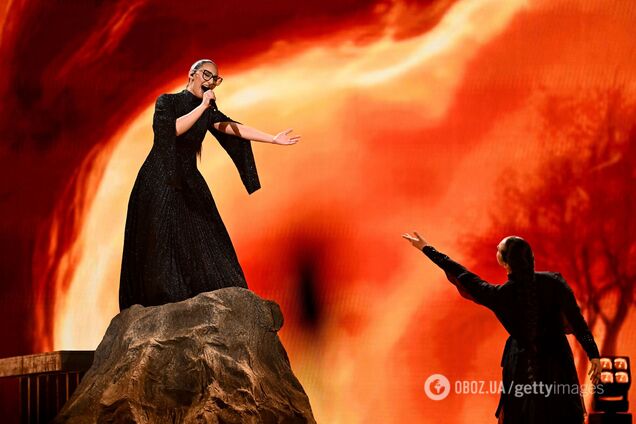 Плагіат українського номера? Греція на Євробаченні-2025 'надихнулася' переможним виступом Джамали. Фотопорівняння