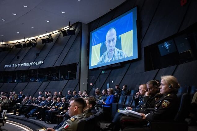 Лінія фронту складає близько 1100 км: Сирський розповів про оперативну обстановку на засіданні Ради Україна-НАТО. Фото