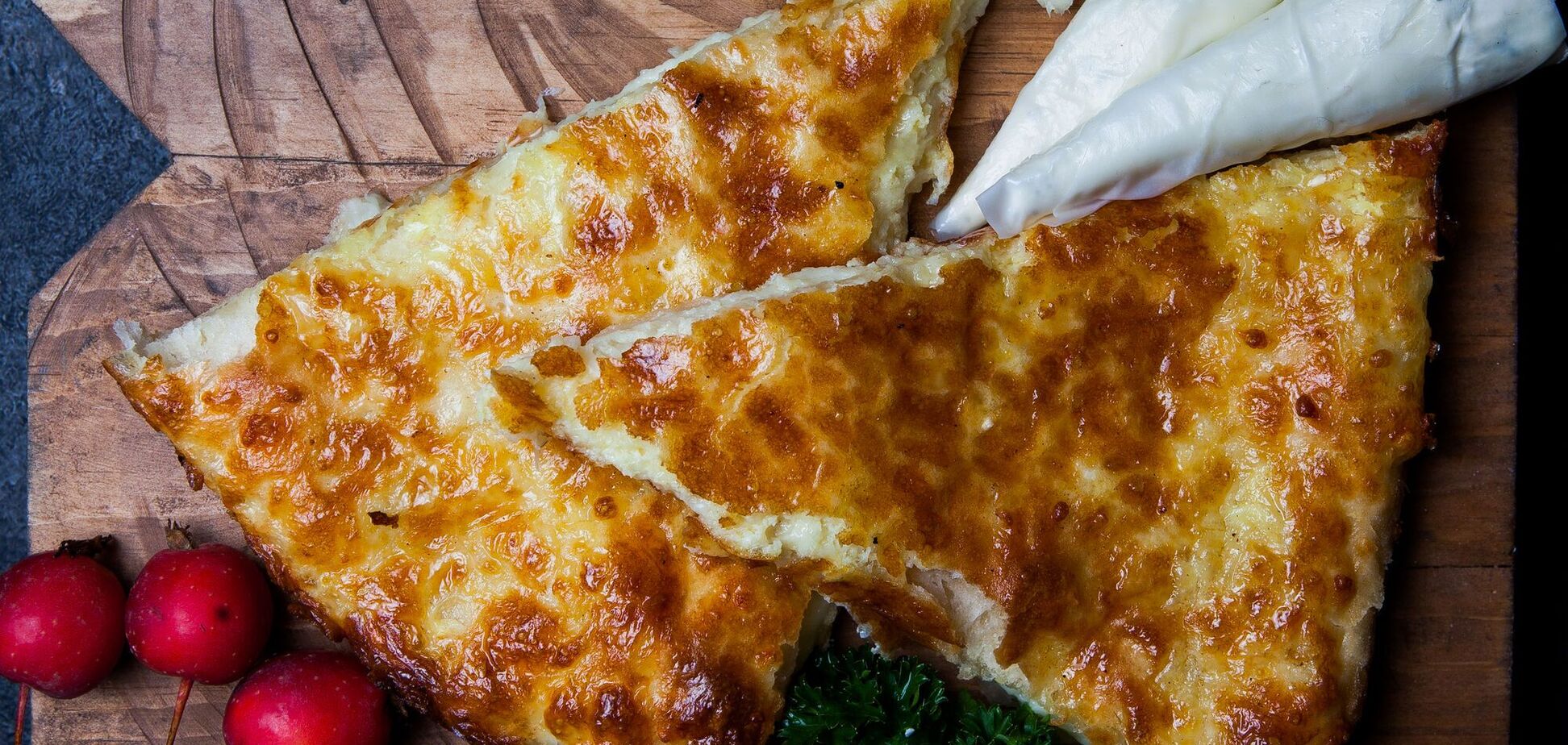 Пирог из лаваша на сковородке за 15 минут: можно очень быстро приготовить на ужин