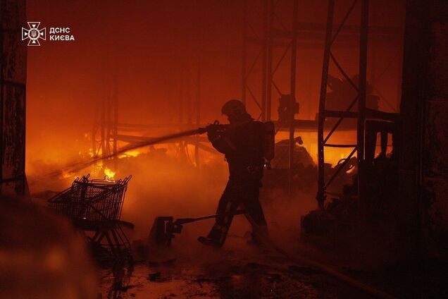 Оккупанты атаковали Киев дроном, работали силы ПВО: произошел пожар