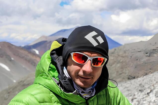 'Пример сверхчеловеческой выносливости': что известно об украинце, который в восьмой раз покорил Эверест и установил рекорд. Фото