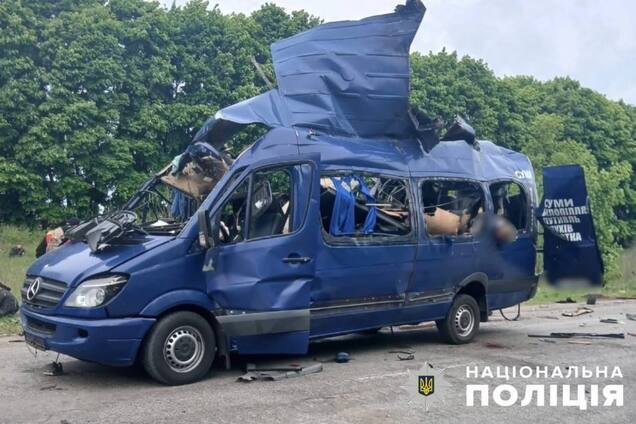 Оккупанты атаковали рейсовый автобус вблизи Белополья на Сумщине: 9 людей погибли, есть пострадавшие. Фото