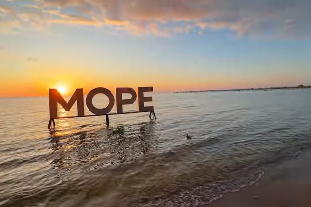 Як зібратись у відпустку та зберегти шкіру: гід косметолога