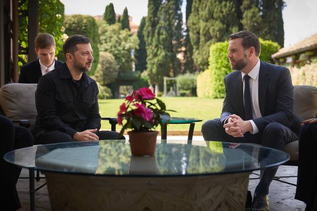 Зеленский встретился с Вэнсом и Рубио в Ватикане: обсудили совместные шаги