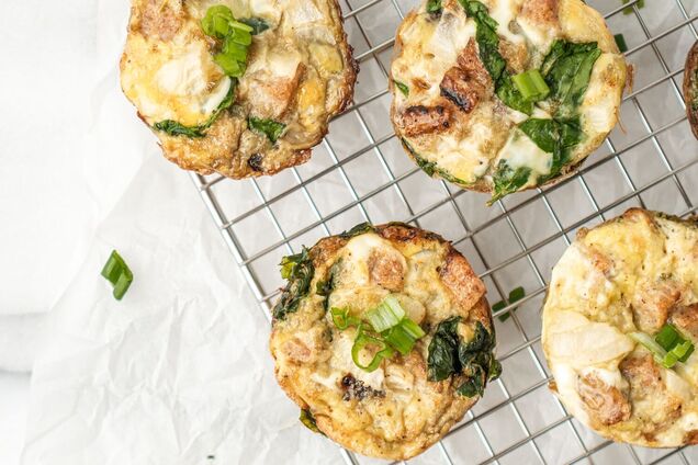 Беспроигрышное блюдо из кабачка: рецепт маффинов с ветчиной и сыром