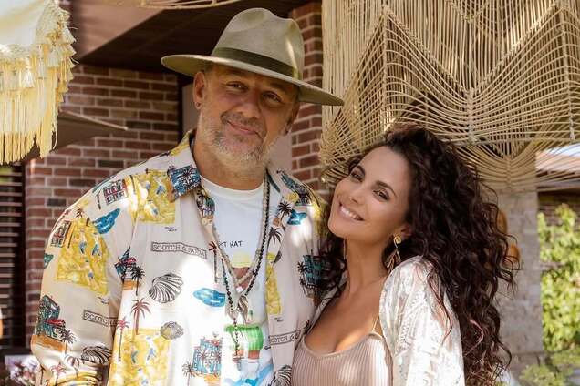 'Когда нас женили, мы терпеть друг друга не могли': Каменских со сцены поделилась откровением об отношениях с Потапом