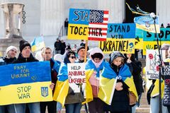 Большинство граждан США поддерживают продолжение предоставления оружия Украине – опрос