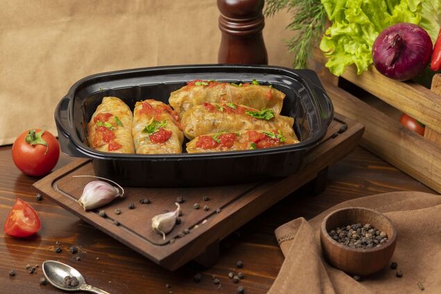 Як зробити капустяне листя на голубці мʼяким без пропарювання: ви впораєтесь всього за 3 хвилини