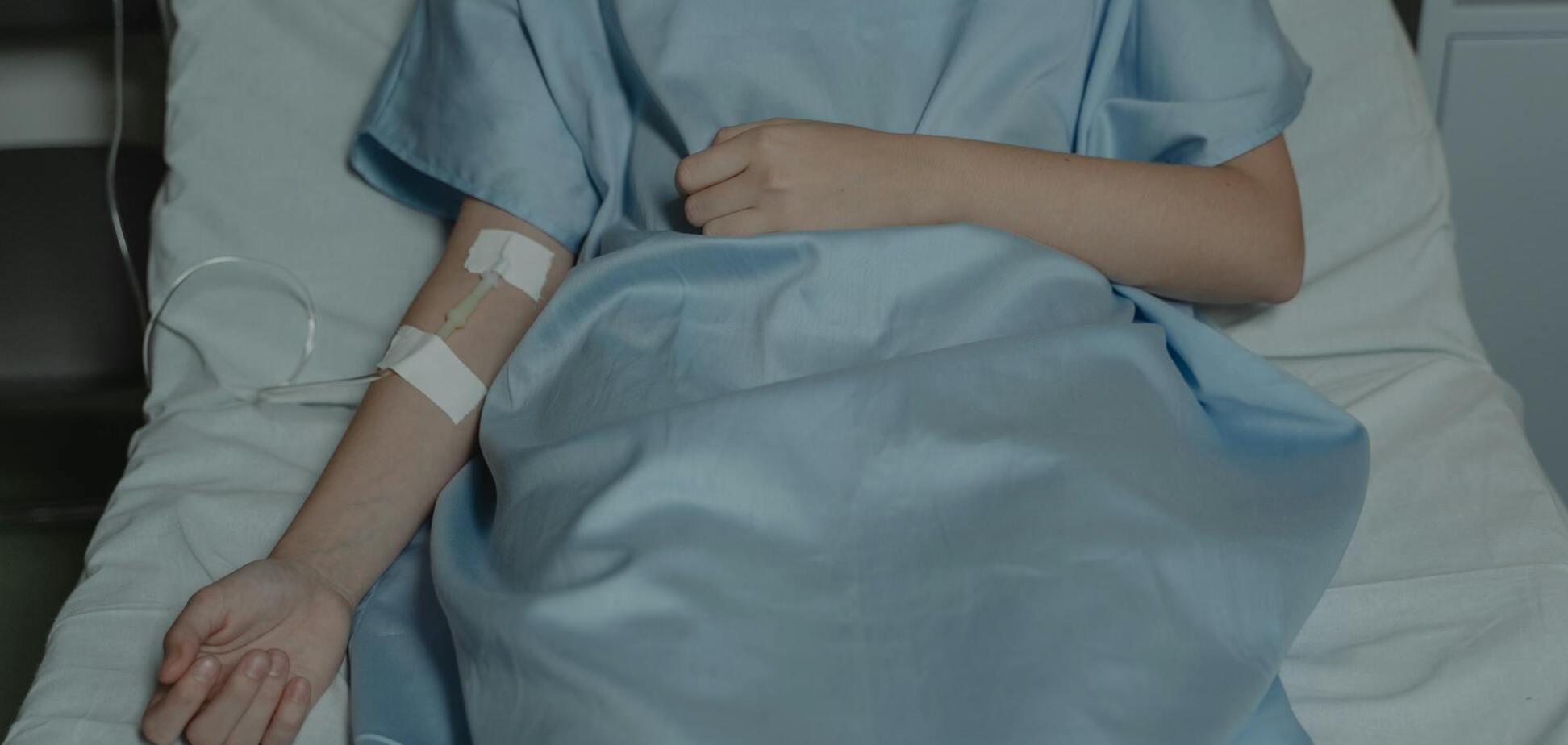 У Британії почнуть робити ін’єкцію, яка лікує 15 видів раку: що відомо