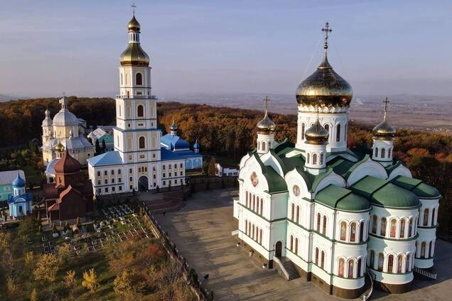 'Ми там як раби жили': колишні вихованці дитбудинку при Банченському монастирі розповіли про свавілля УПЦ МП
