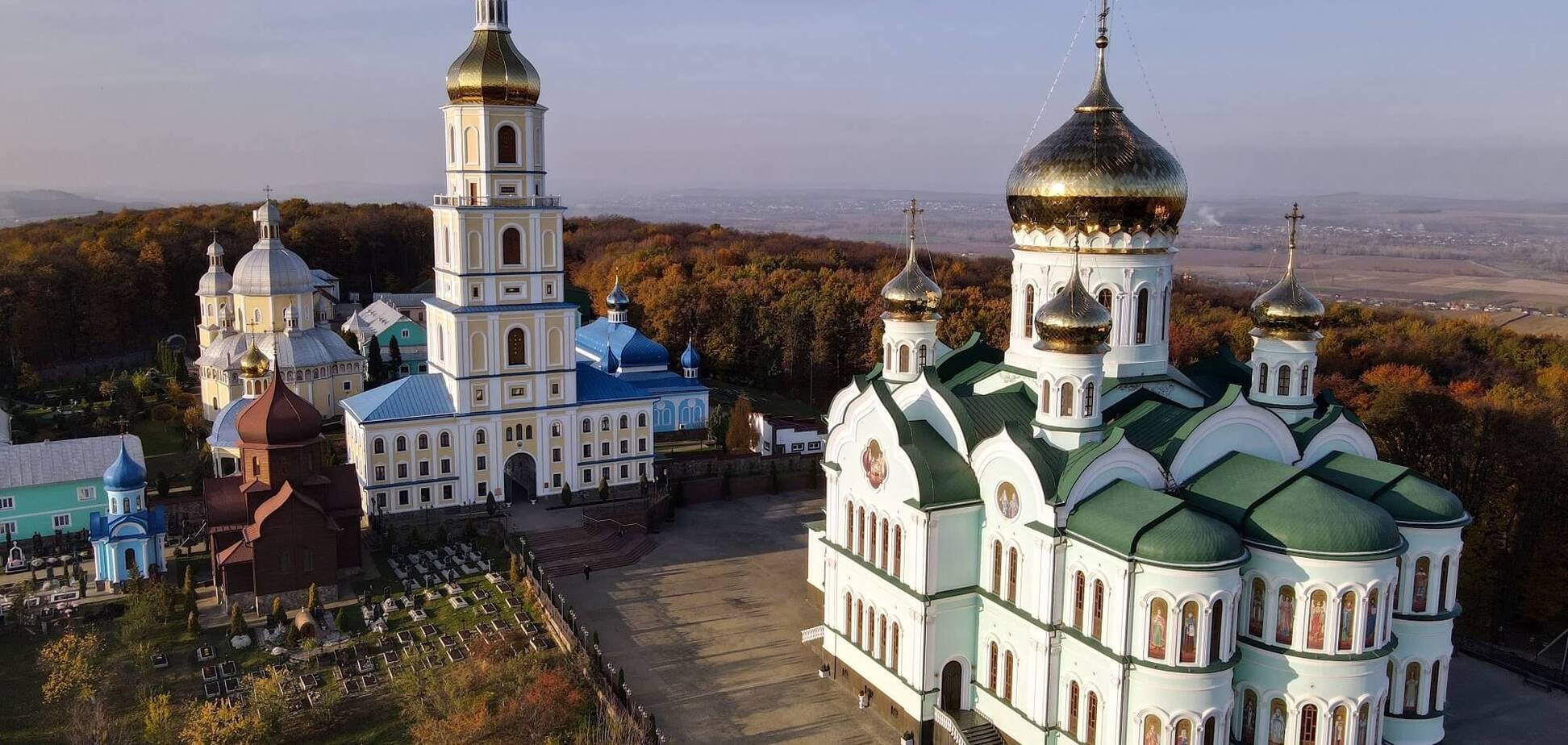 'Мы там как рабы жили': бывшие воспитанники детдома при Банченском монастыре рассказали о произволе УПЦ МП