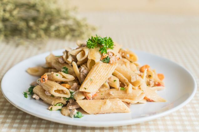 Как вкусно приготовить макароны на обед: вы справитесь всего за 10 минут