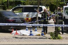 В Портнова произвели девять выстрелов, испанская полиция разыскивает трех человек – EFE