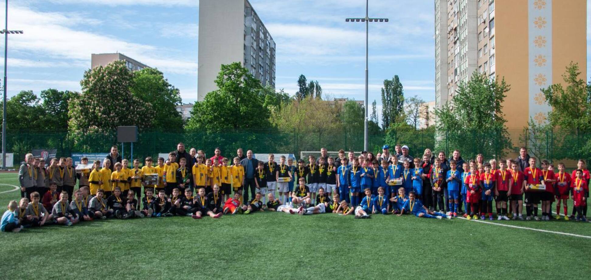 'Сильніші разом': діти з футбольної секції, яку підтримує Favbet Foundation, взяли участь у фестивалі до Дня Європи