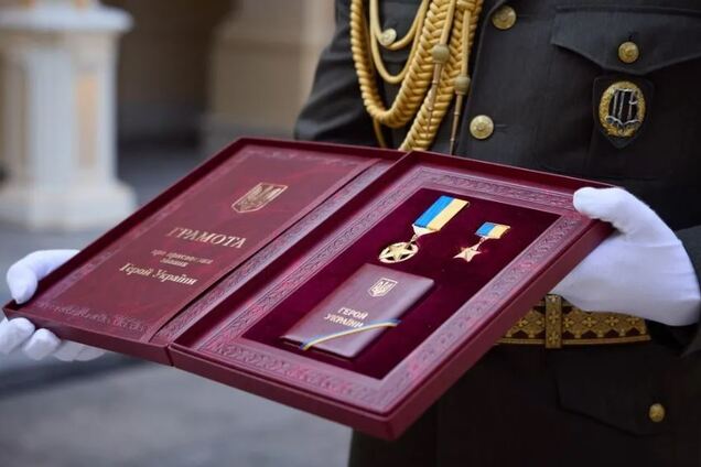 Президент Зеленський присвоїв звання Героя України сімом військовим: шістьом із них – посмертно