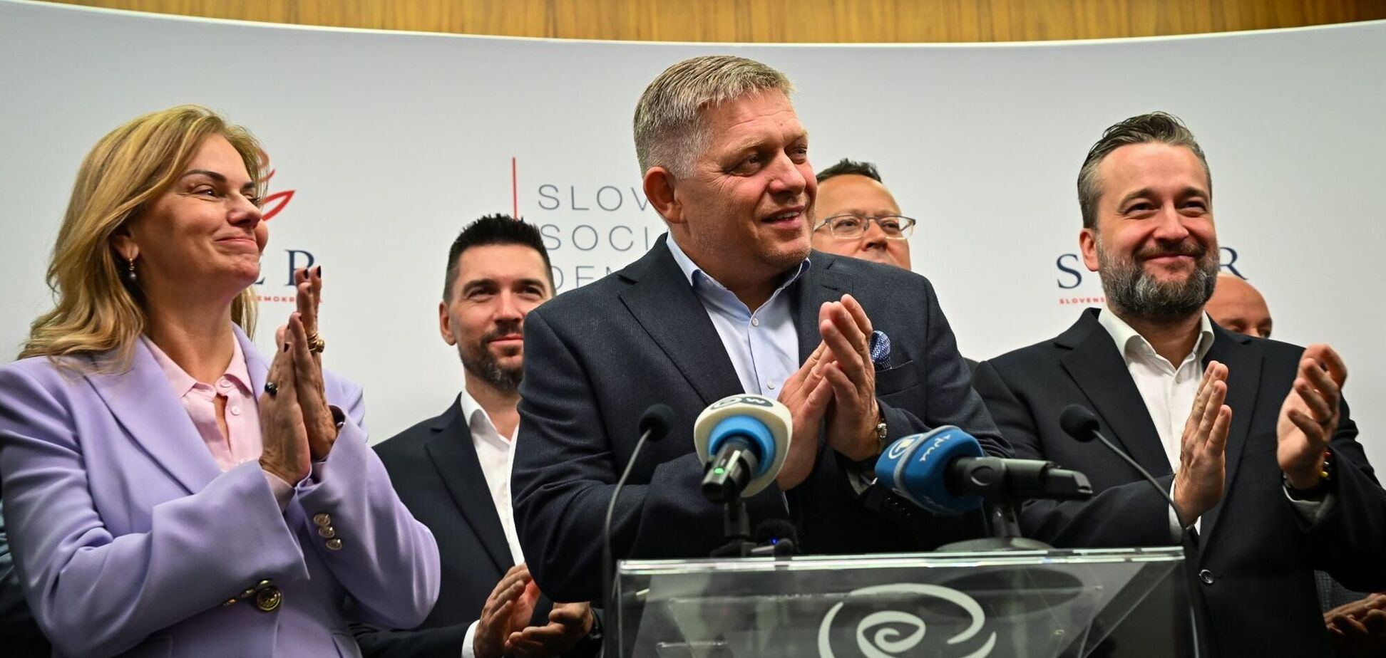 У Словаччині заговорили про компенсацію від України за військову допомогу: як це пов'язано з угодою про надра