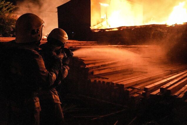 В Николаеве во время воздушной тревоги прогремели взрывы, есть пострадавшие