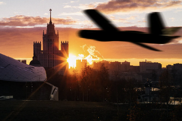 Росію знову атакували дрони: аеропорти зупиняли роботу, під ударом був військовий аеродром