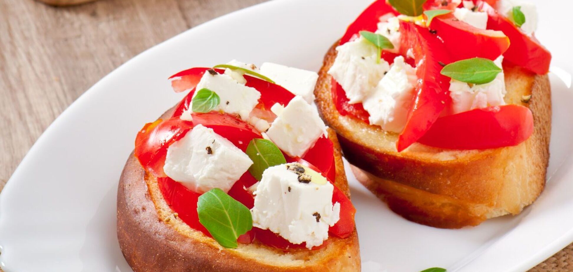 Вкусная закуска из запеченного болгарского перца на бутерброды: значительно лучше любых намазок