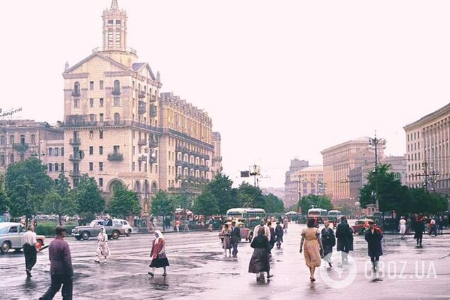 В сети вспомнили, как выглядел восстановленный после Второй мировой войны Крещатик в Киеве в 1957 году. Фото