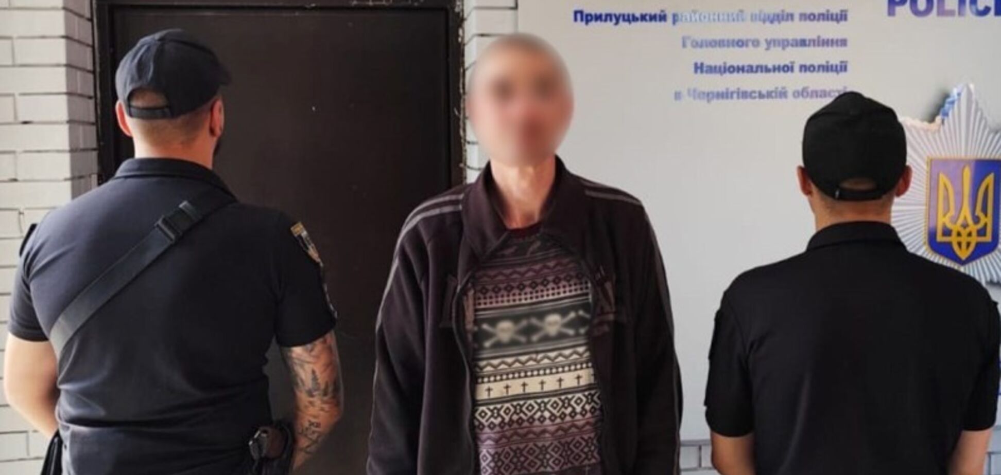 На Чернігівщині чоловік напав з ножем на працівника ТЦК, його затримали: усі подробиці інциденту. Фото