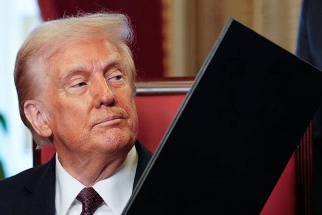 Їжа гірша, ніж в літаку: 'ексклюзивна' вечеря з Трампом обернулася провалом
