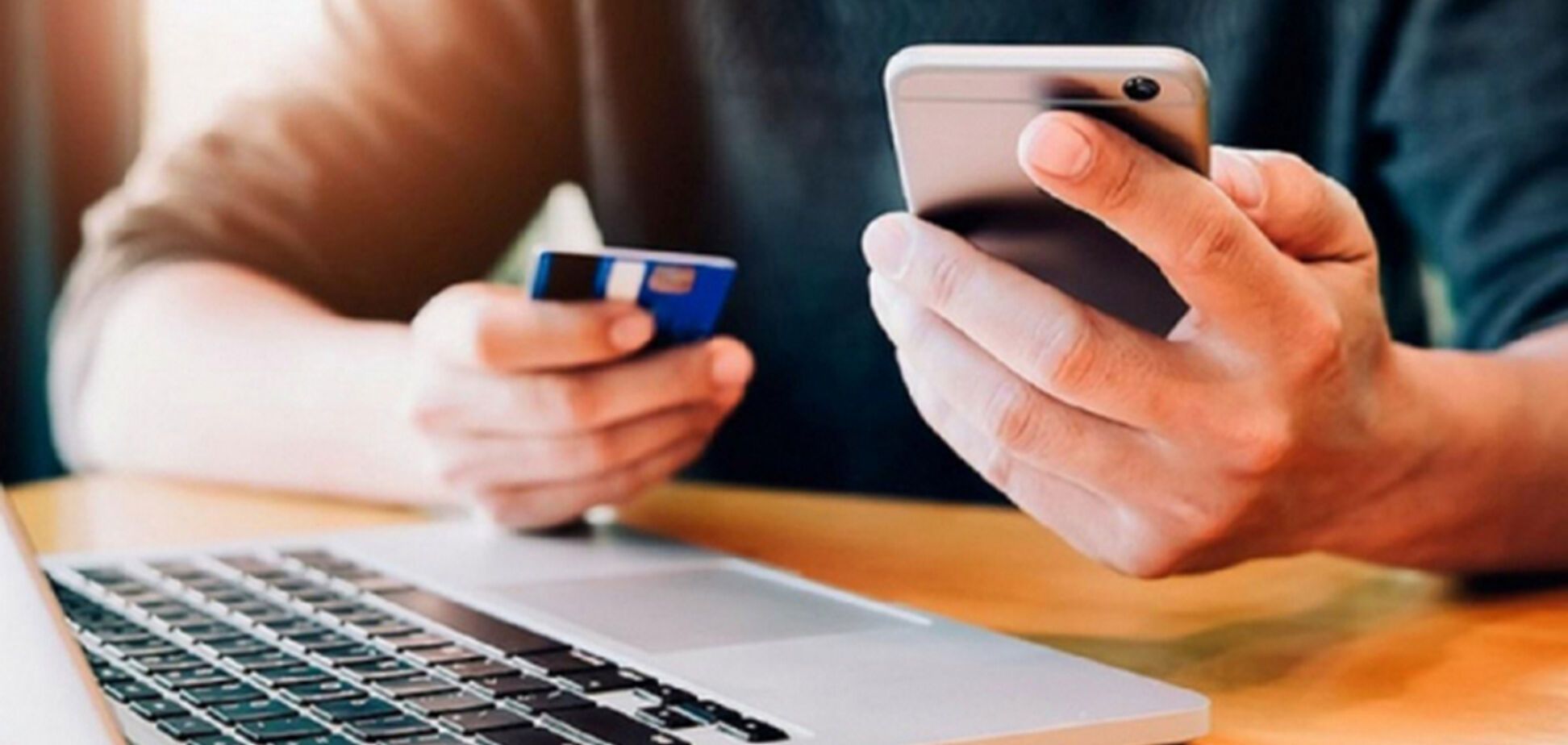 Топ-5 правил, які врятують ваш телефон від злому та шахраїв: як не втратити дані і гроші