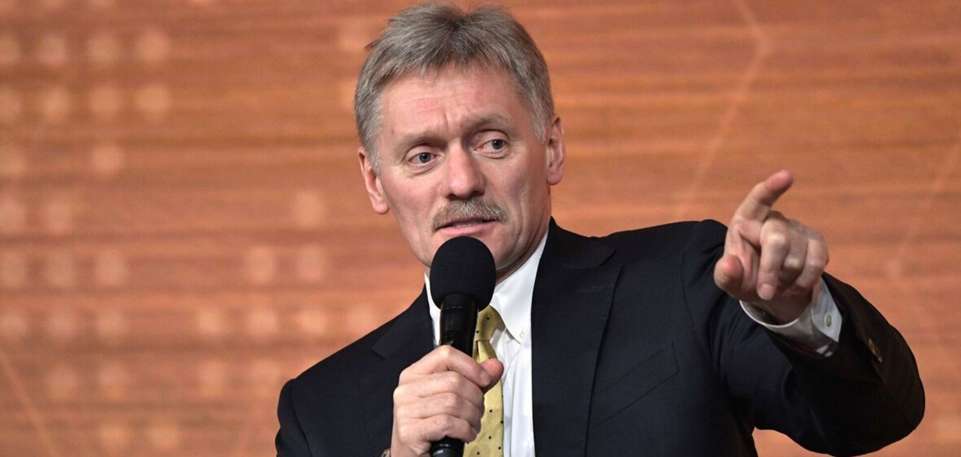 Дмитро Пєсков