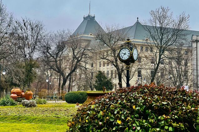 Яскрава і колоритна: названо доступну європейську столицю для літнього відпочинку