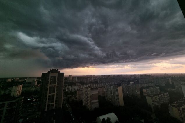 Синоптики попередили про суттєве погіршення погоди у Києві та області: що відомо