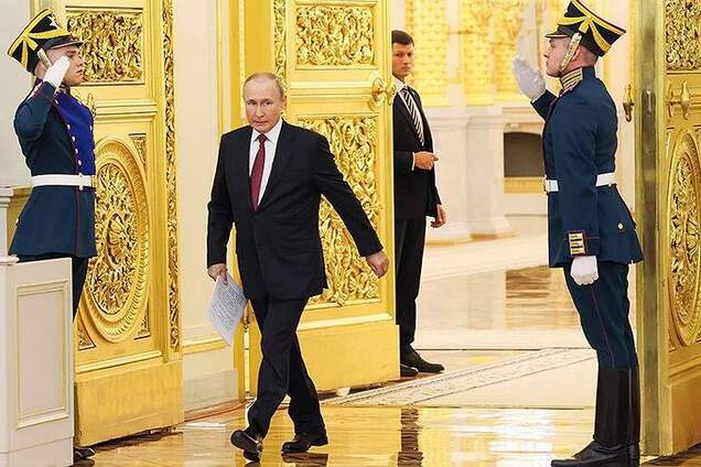 Диктатор Путин показал свои украшенные золотом апартаменты в Кремле